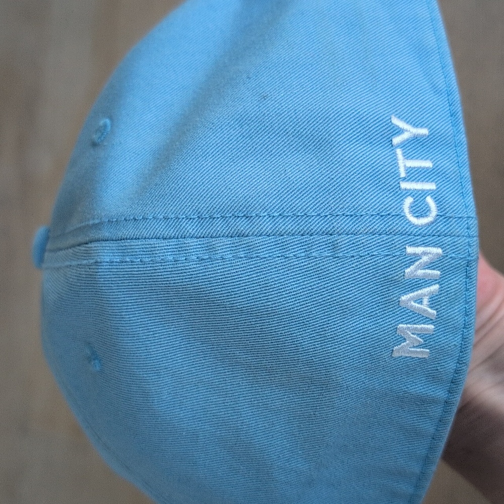 Manchester City Hat Light Blue - Picture 3 of 5